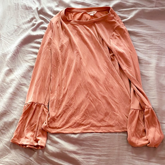 Aeropostale Tops - Aeropostale Bell Sleeve Shirt